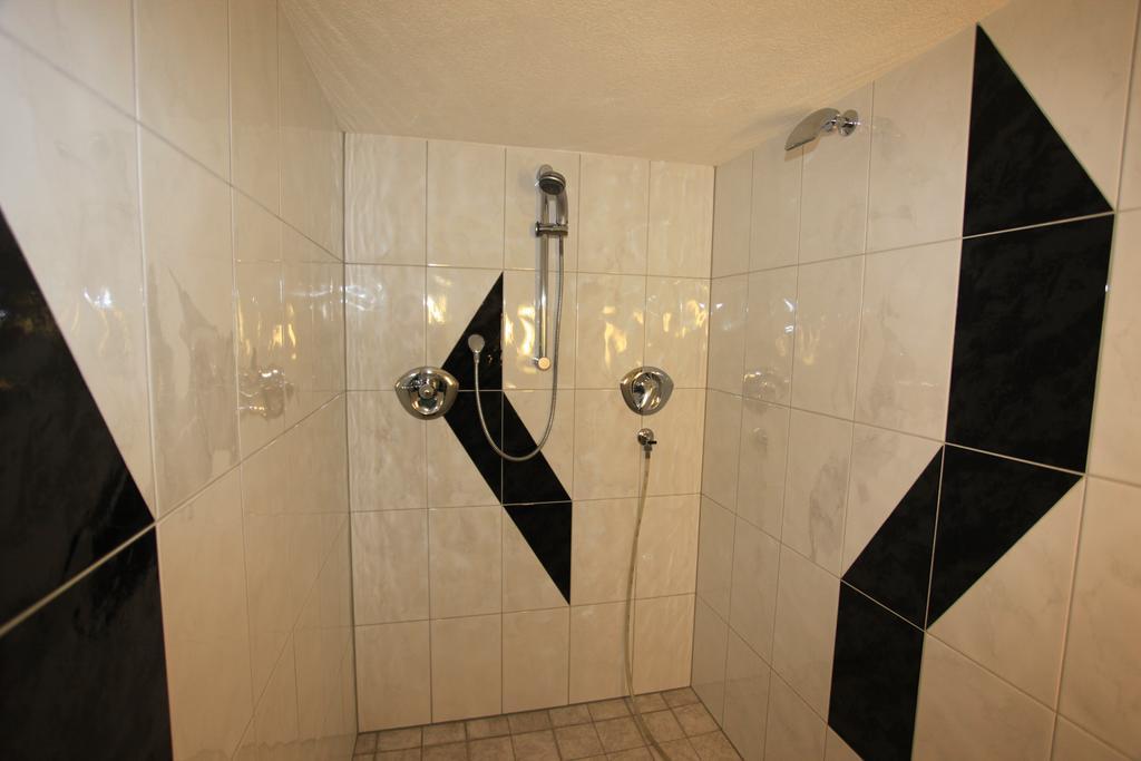 丰塔内拉Haus Resi公寓 外观 照片